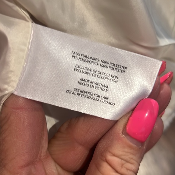 Gap women’s jacket size small cream color new - Picture 9 of 11